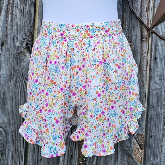 Ditzy Floral Ruffle Shorts TopShop Size 4 White Multi Rainbow Girly Flirty  NWT - Picture 2 of 8